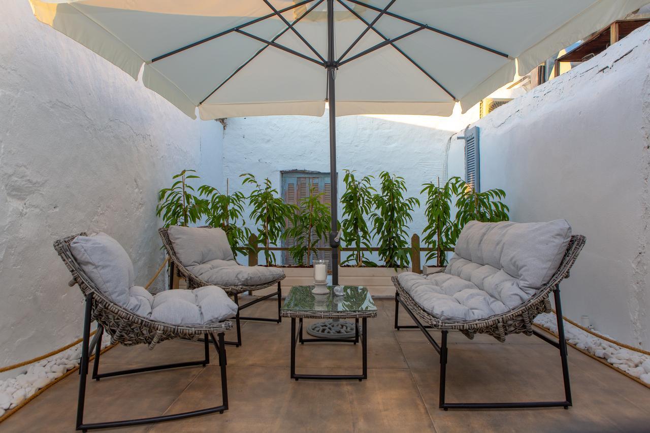 Naxos Riviera Suites Naxos City Eksteriør billede