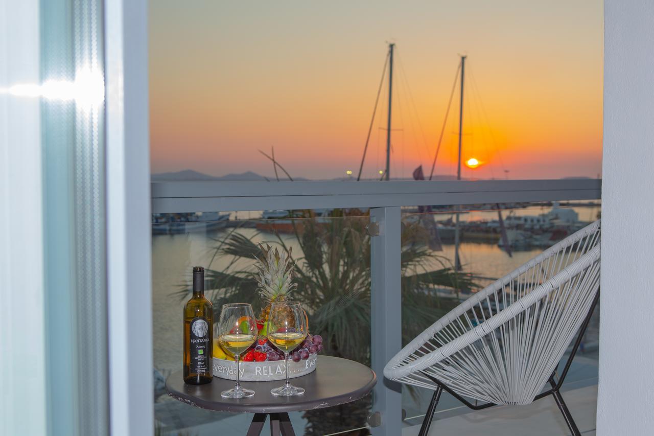 Naxos Riviera Suites Naxos City Eksteriør billede
